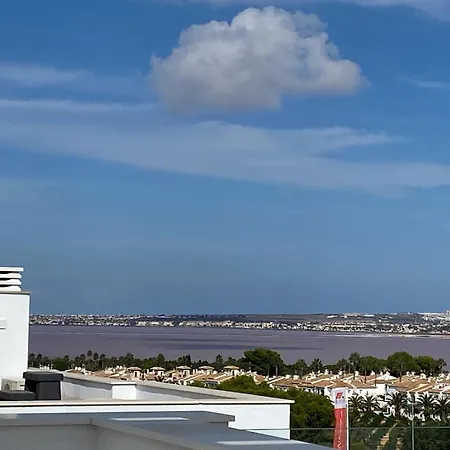 With Solarium In Laguna In Balcones In Appartement