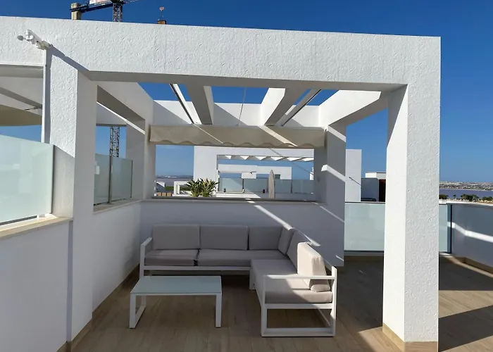 With Solarium In Laguna In Balcones In Appartement Torrevieja