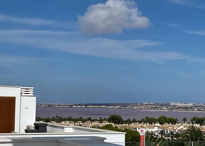 With Solarium In Laguna In Balcones In Appartement