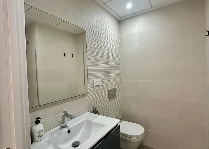 With Solarium In Laguna In Balcones In Appartement