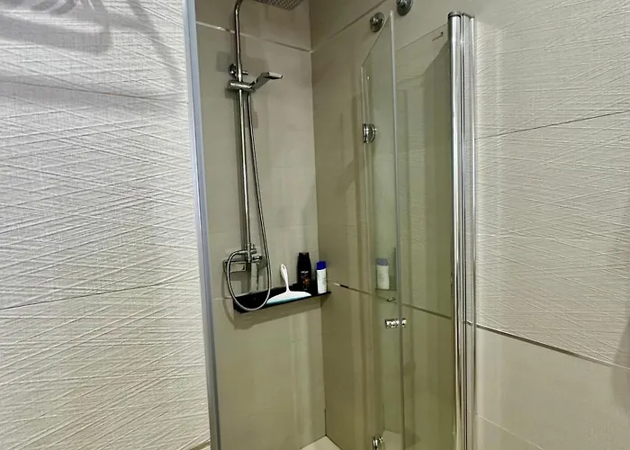 With Solarium In Laguna In Balcones In Appartement *