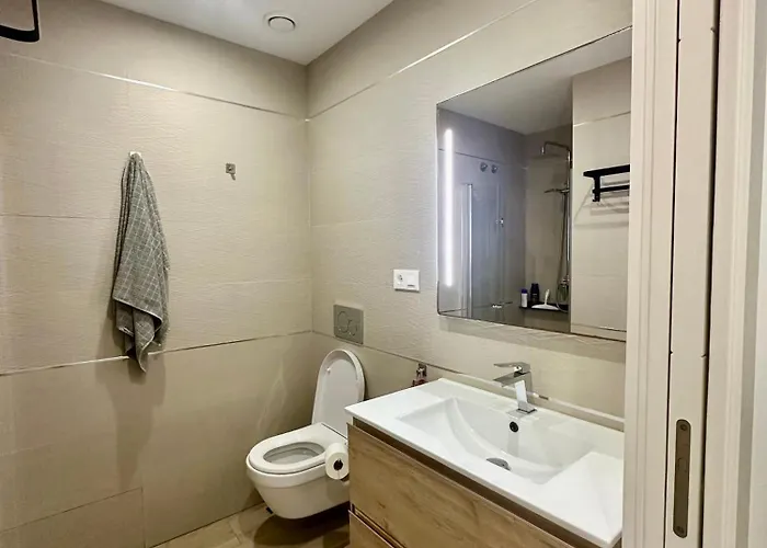 With Solarium In Laguna In Balcones In Appartement