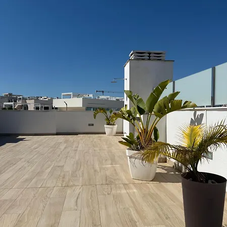 With Solarium In Laguna In Balcones In *