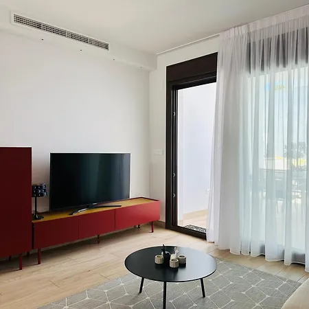 With Solarium In Laguna In Balcones In Apartment *