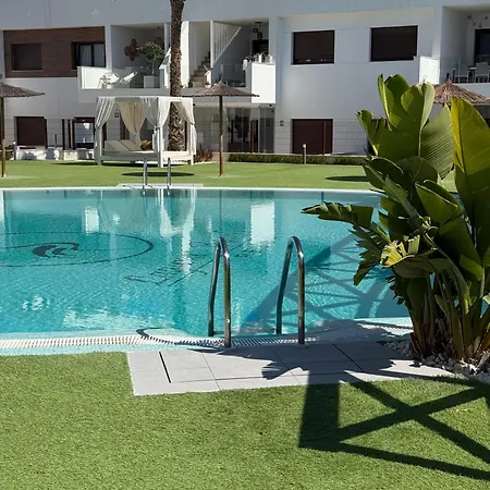 With Solarium In Laguna In Balcones In Apartment