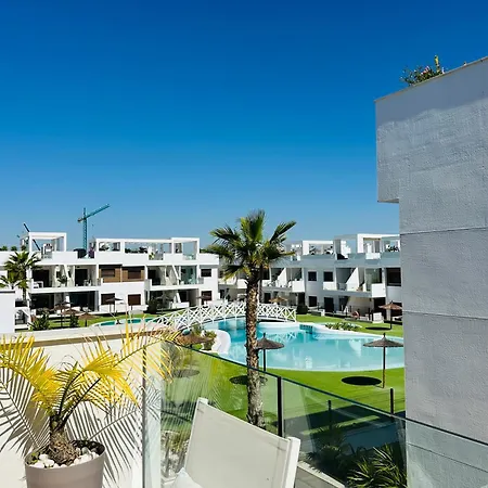 With Solarium In Laguna In Balcones In Apartment Torrevieja