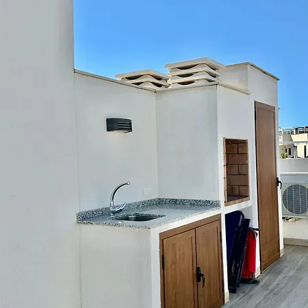 With Solarium In Laguna In Balcones In *