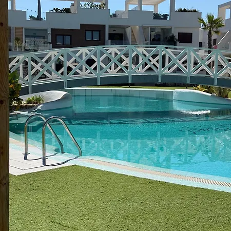 Apartment With Solarium In Laguna In Balcones In
